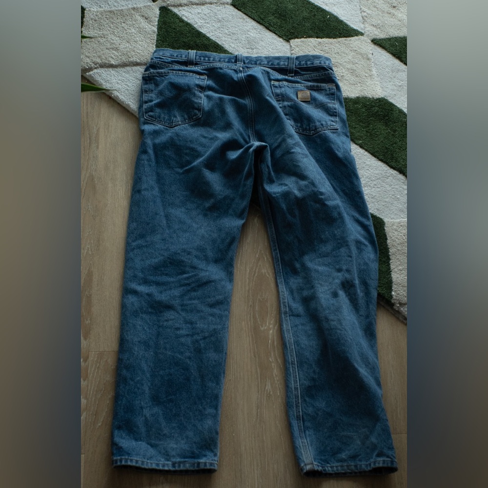 Carhartt relaxed fit 38x32 jeans